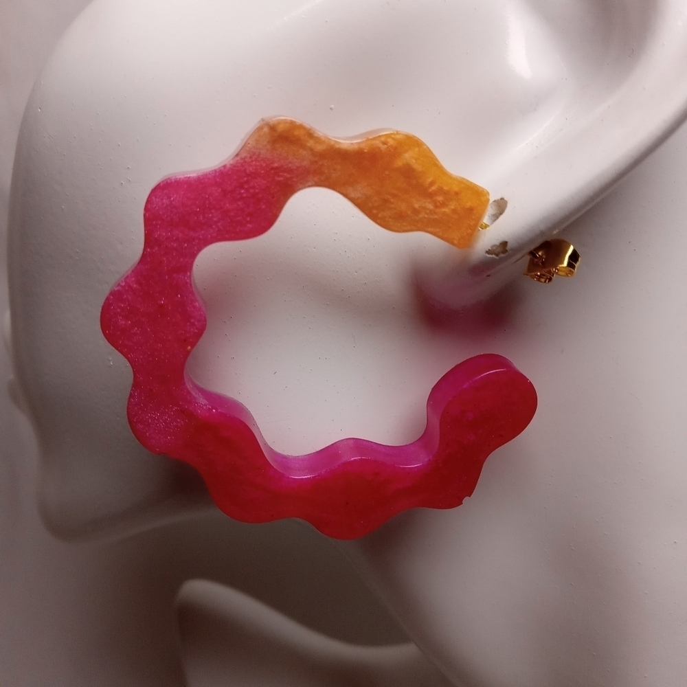 Pink and Orange Wavy Hoop Earrings
